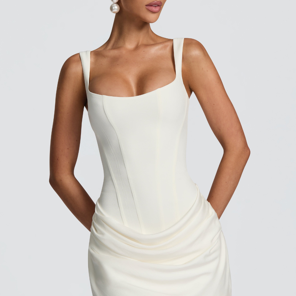 The Vivienne Hourglass Mini